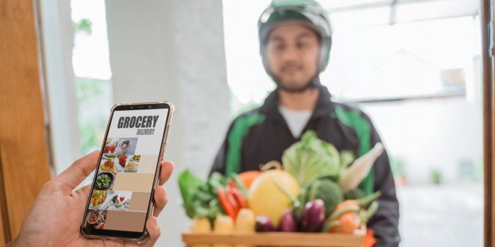 How to develop a grocery shopping and delivery app?